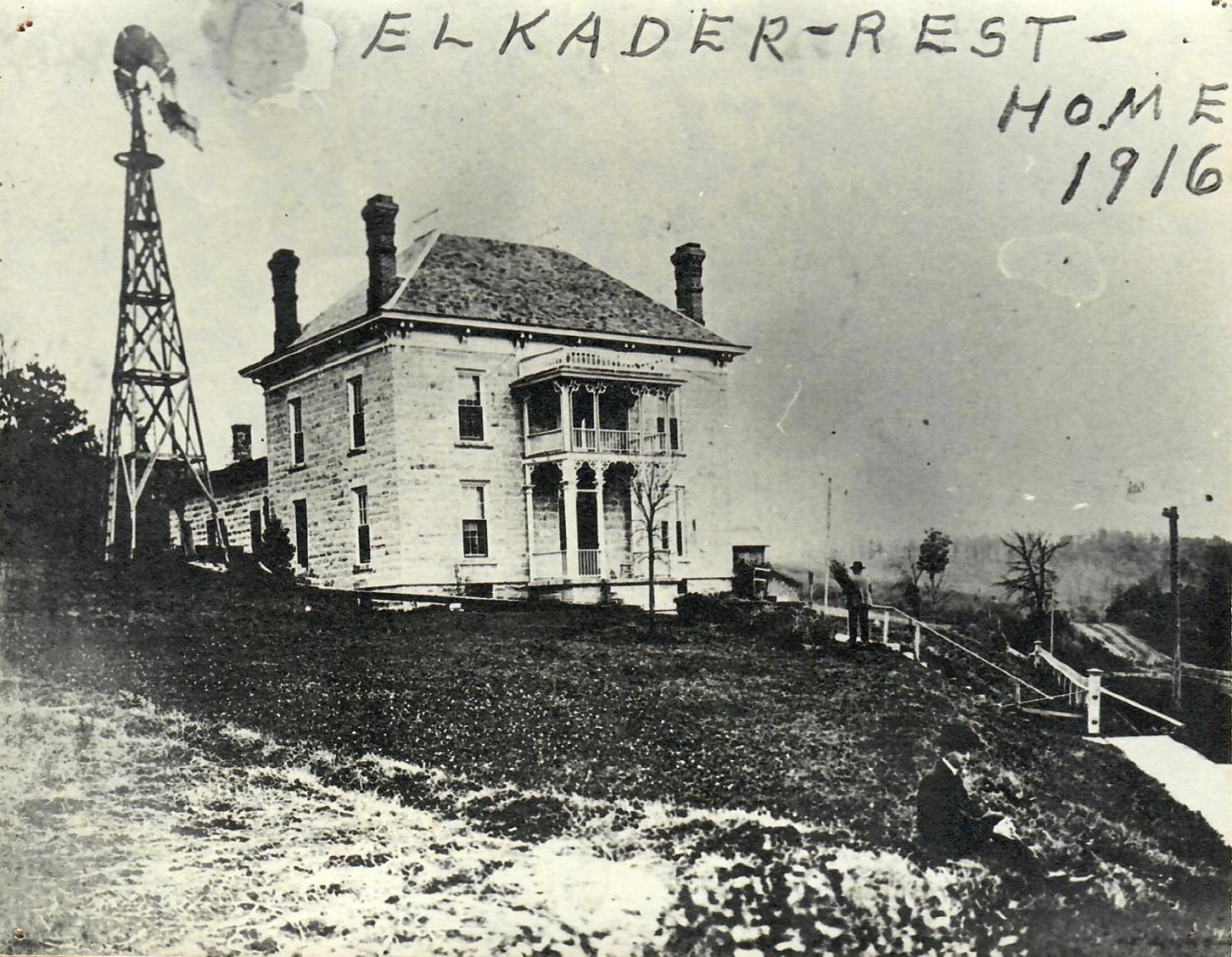 Elkader Jailhouse Inn Exterior photo